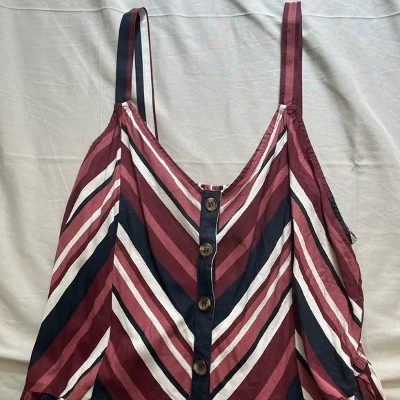 Stripes shorts romper - Picture 4 of 6